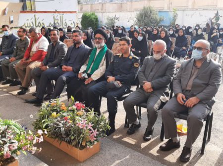 فرماندار رودبار: آینده کشور اسلامی برای دانش آموزان این کشور است